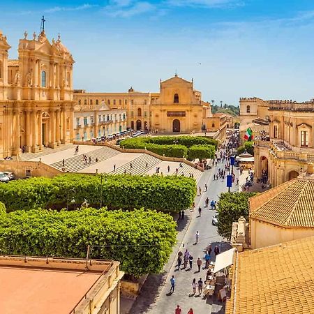 Casa Vacanza Na Zia Agnese Noto Exterior foto